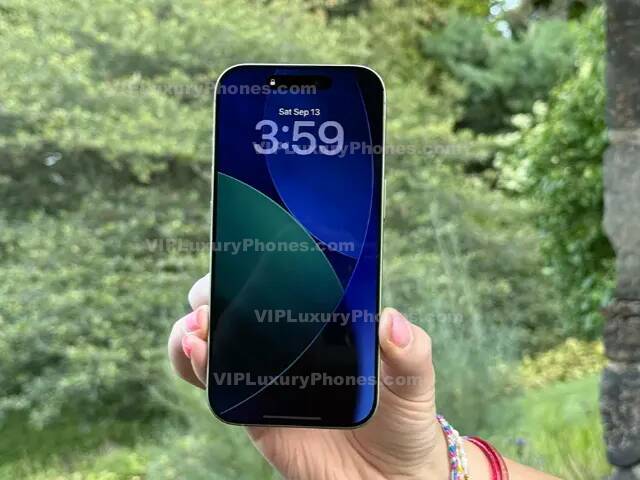 iPhone 17 Replica