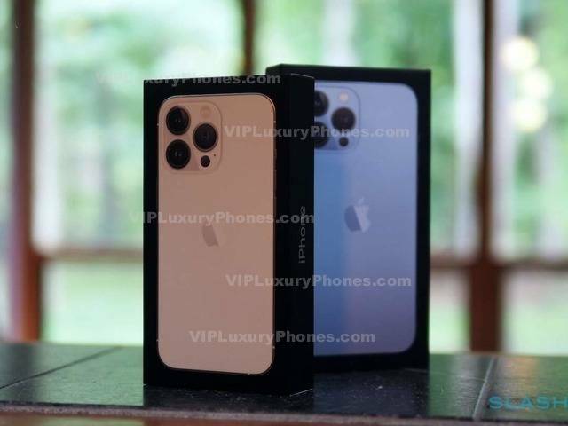 iPhone 14 Pro Box
