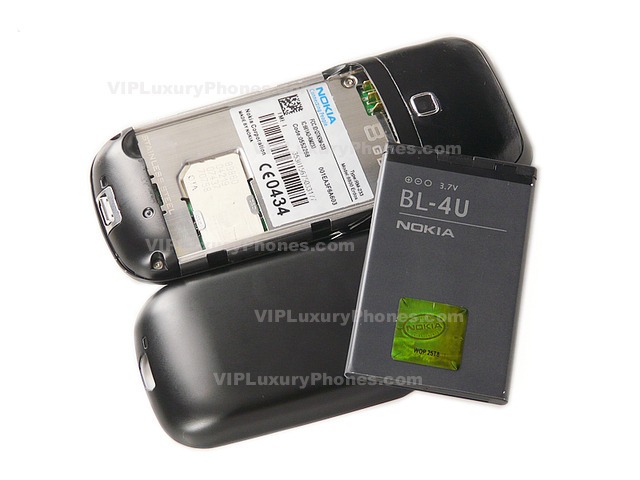 Nokia 8820 Mobile Phone