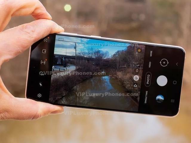 Samsung Galaxy S21 Plus Clone