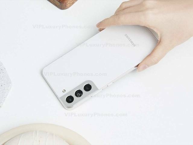 Samsung Galaxy S22 Phone