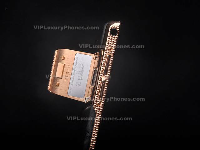 vertu signature touch gold