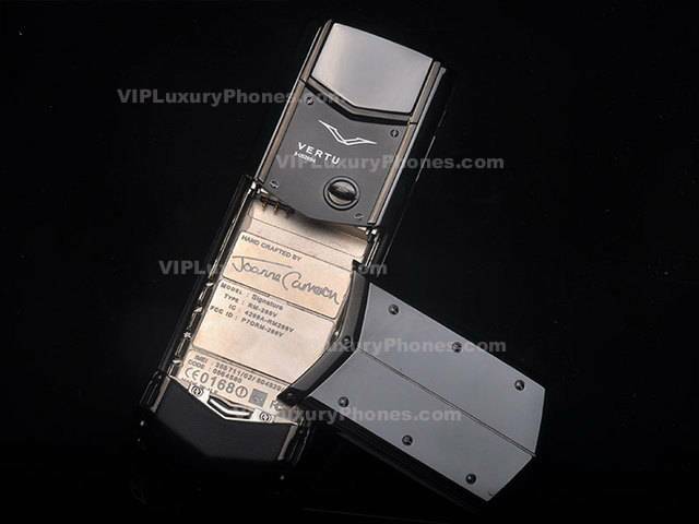 Vertu Signature Ceramic Edition