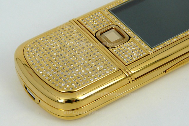 Gold mobile. Nokia 8800 Arte Gold. Nokia 8800 Gold Arte Nokia. Nokia 8800 Arte Gold Luxury. 8800 Carbon Arte Gold.